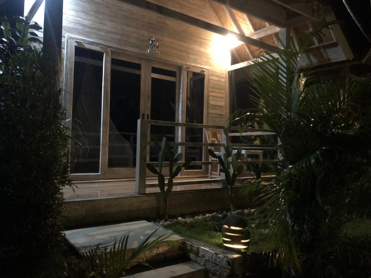 Le Biu Garden View Hotel Lembongan Kültér fotó