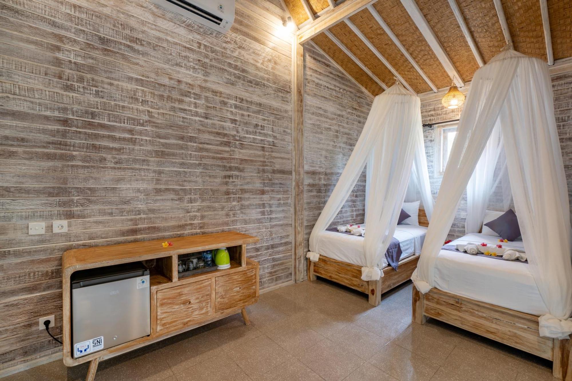 Le Biu Garden View Hotel Lembongan Kültér fotó