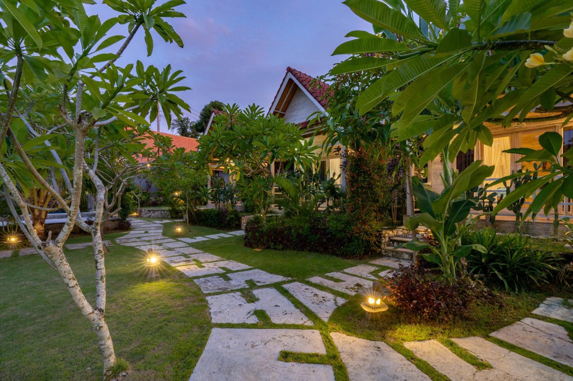 Le Biu Garden View Hotel Lembongan Kültér fotó