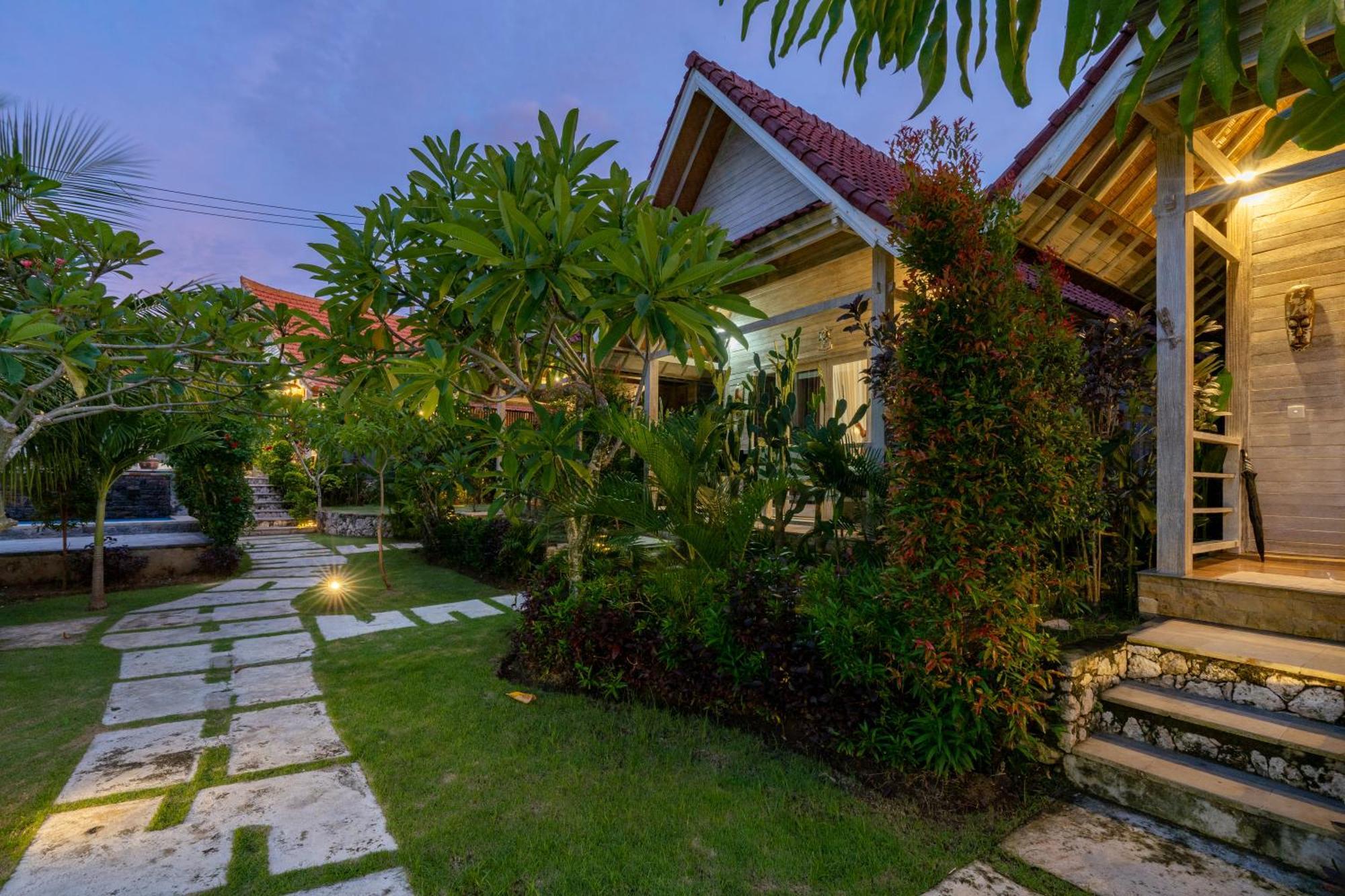 Le Biu Garden View Hotel Lembongan Kültér fotó